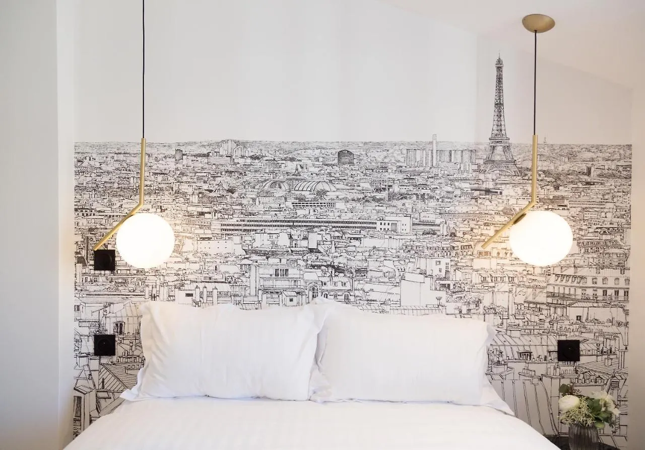 So Marais Hotel